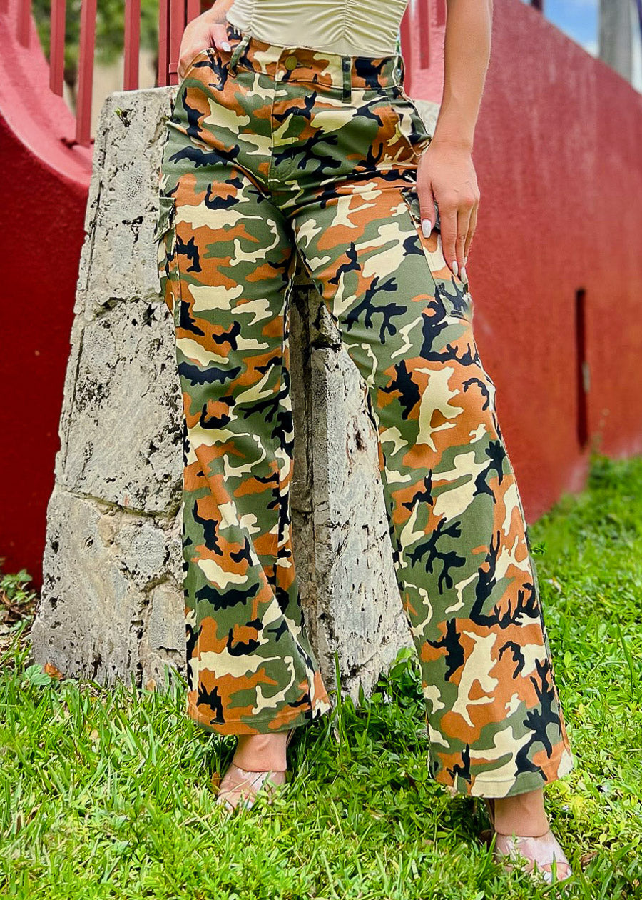 High Waist Straight Wide Leg Camouflage Cargo Pants