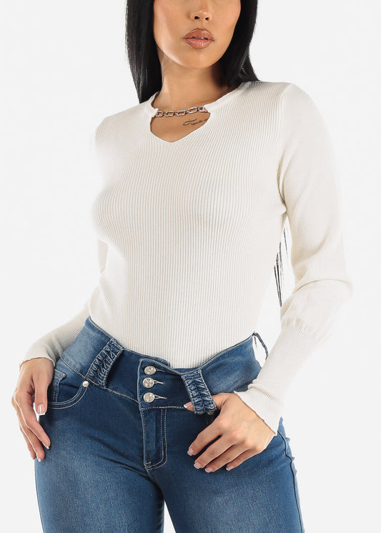 Long Sleeve White V-Neck Sweater Top w Chain Detail