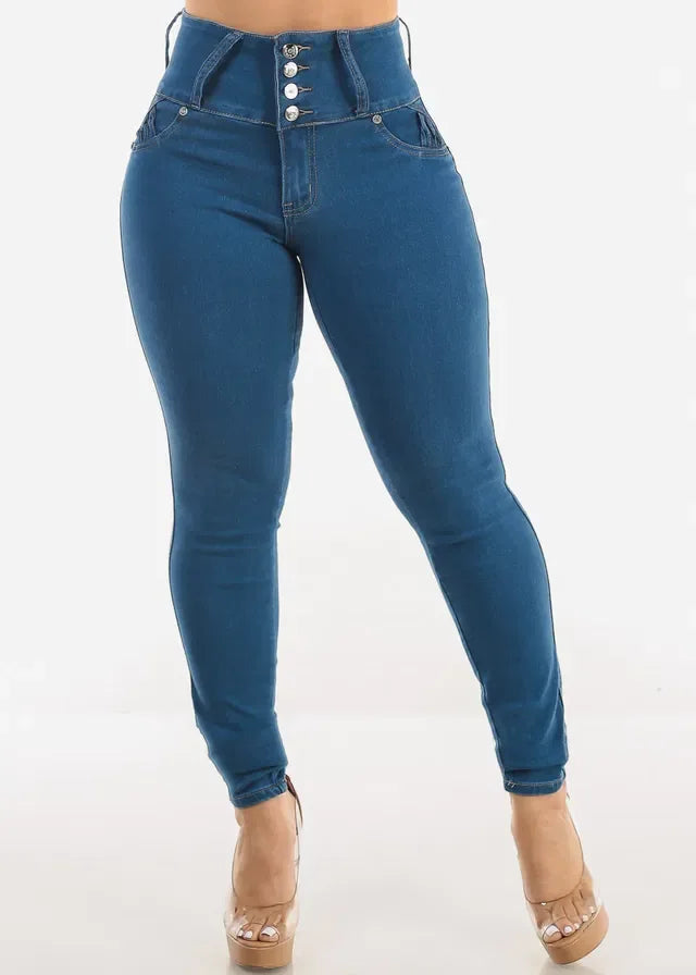 Model wearing high waisted jeans