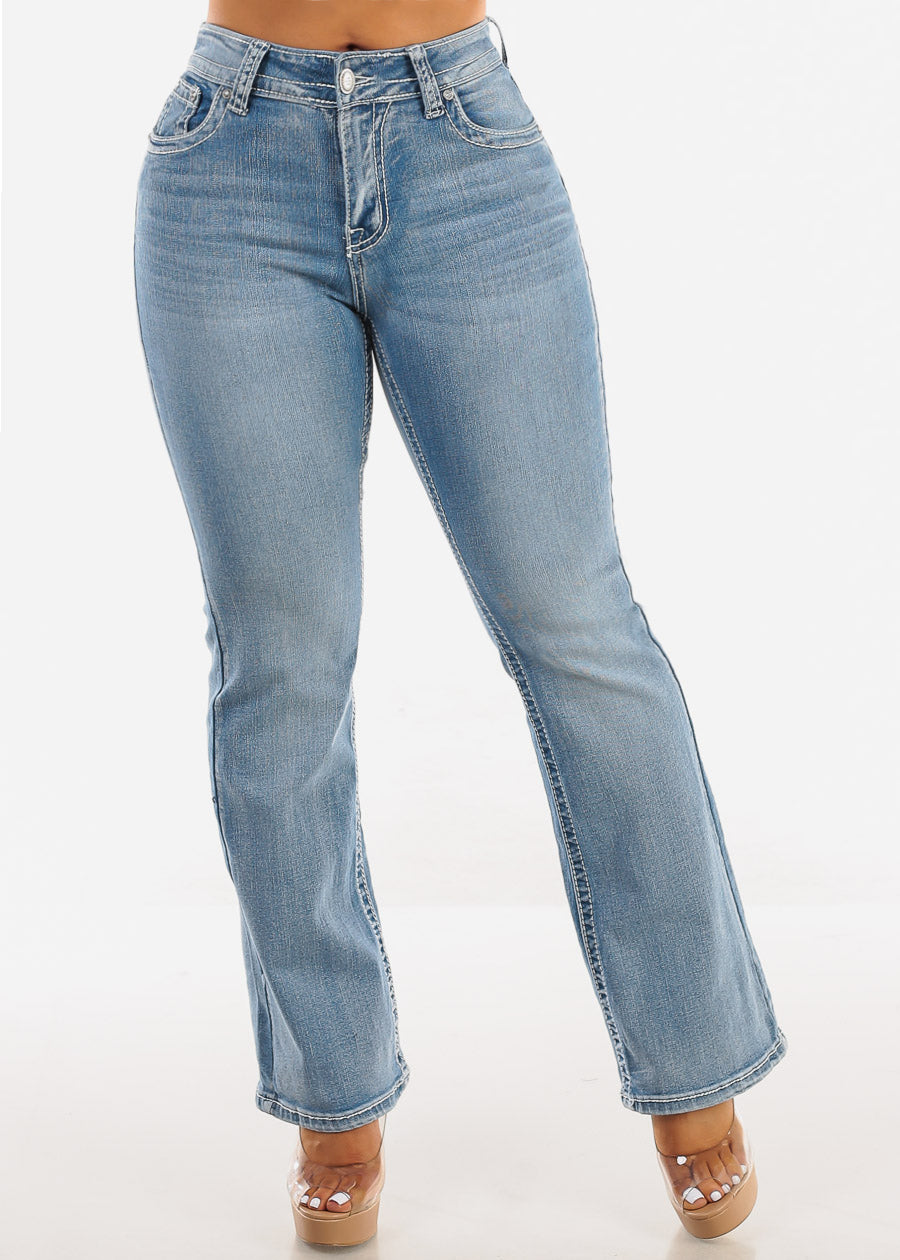 High Waist Light Wash Bootcut Jeans w Back Pocket Design