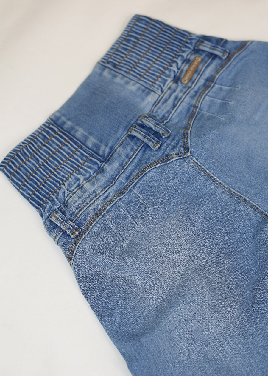 MX JEANS Butt Lift 5 Button Spandex Waist Straight Wide Leg Jeans Light Wash