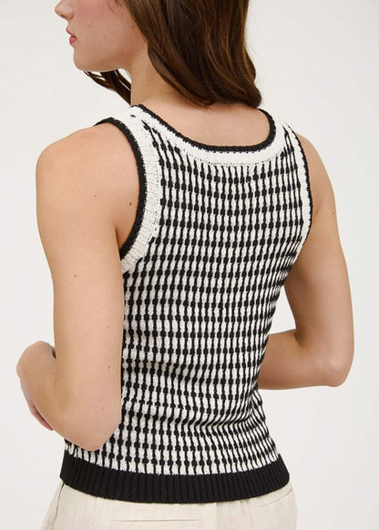Sleeveless Printed Knit Sweater Vest Black & White