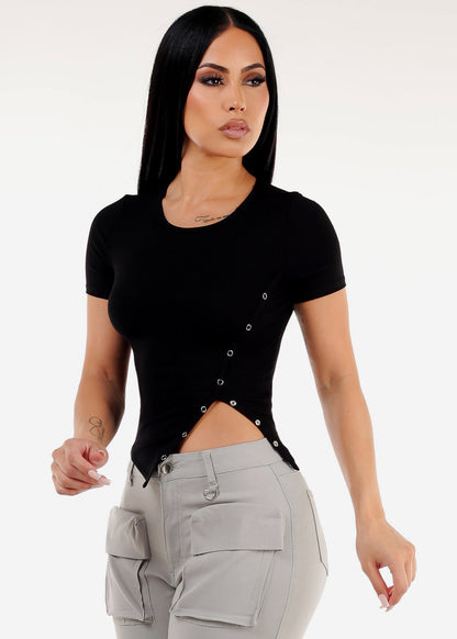 Black Short Sleeve Ribbed Top w Side Snap Cut Out