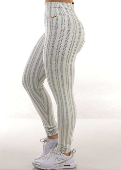 MADE IN BRAZIL Butt Lift Scrunch Leggings Printed Ivory