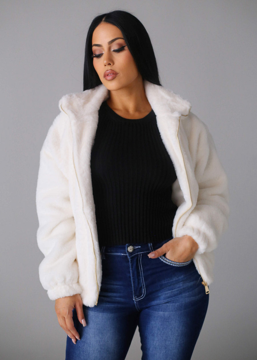 White Long Sleeve Zip Up Faux Fur Collared Jacket