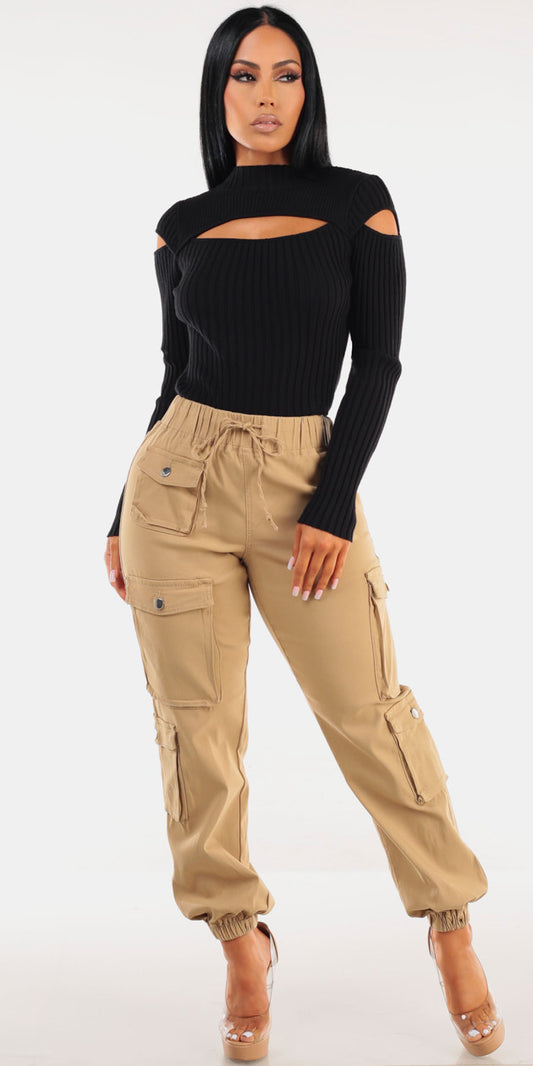 Cut Out  Cargo Pants Look