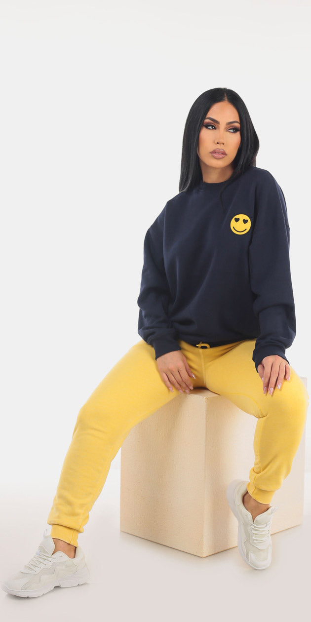 Navy Fleece Yellow Joggers Look