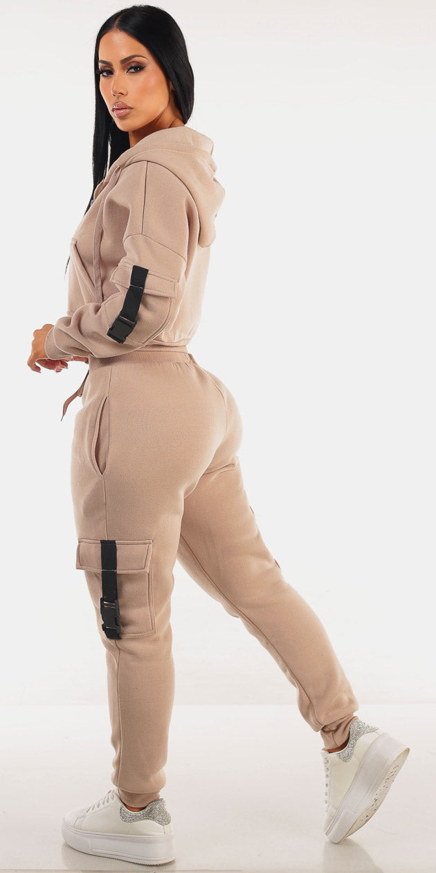 Beige Fleece Cargo Joggers Outfit