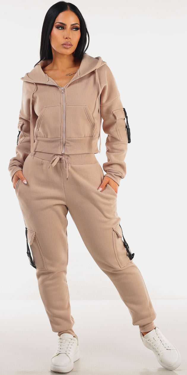 Beige Fleece Cargo Joggers Outfit