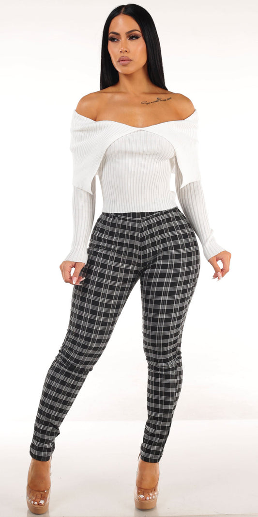 White Plaid Skinny Pants Combo