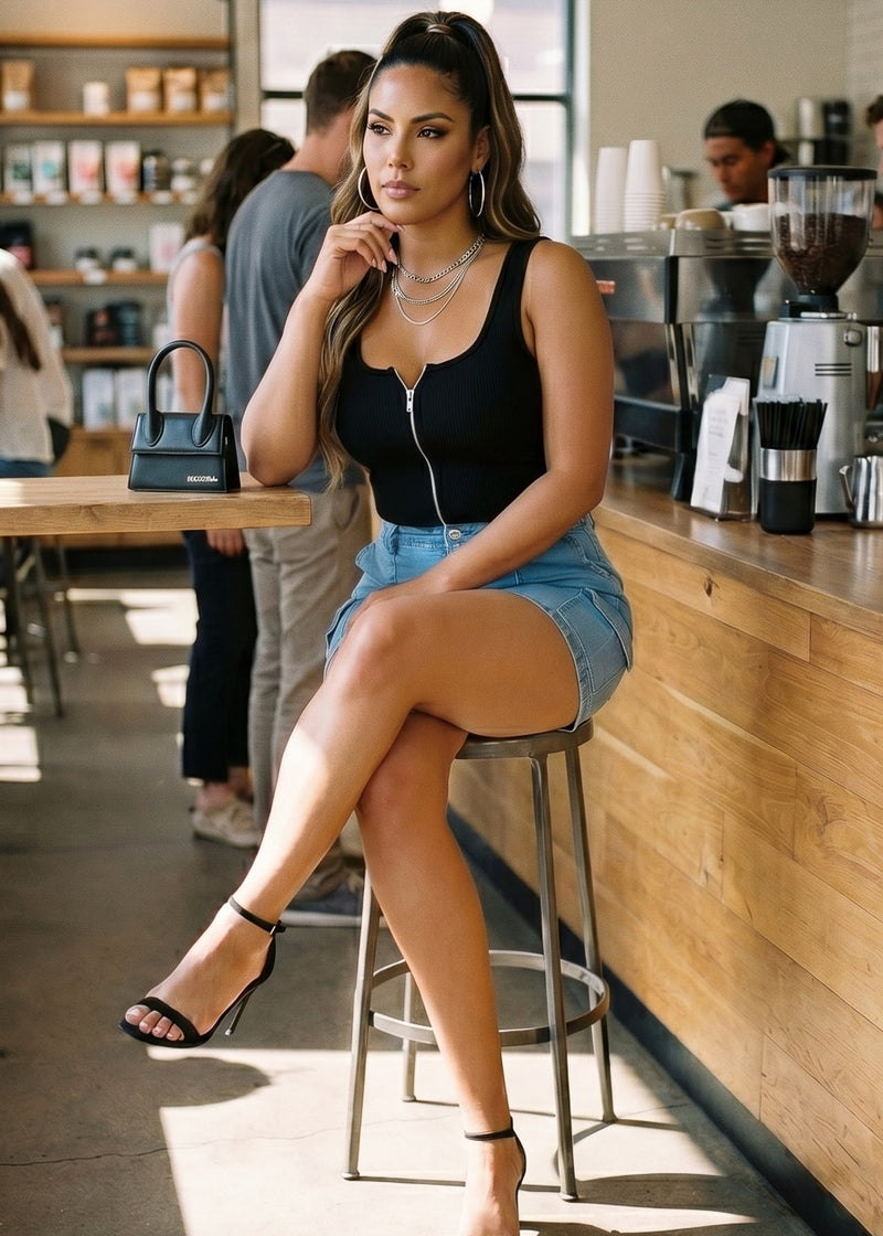 Black Levantacola Cargo Shorts Look