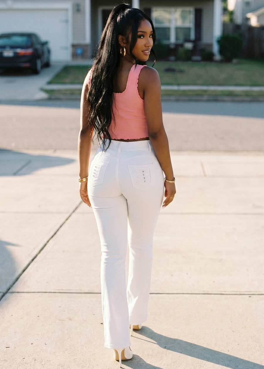 Pink Butt Lift Jeans Look