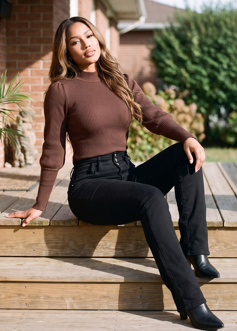 Brown Levantacola Bootcut Denim Outfit
