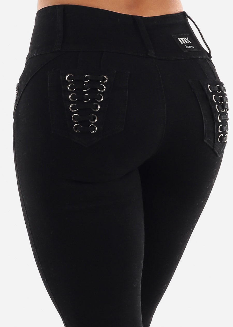Butt Lifting Black Capris