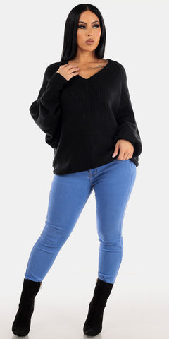 Super High Waist Levantacola Blue Skinny Jeans with Black Long Sleeve V-Neck Knitted Sweater